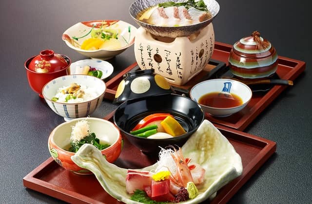 【公式】ロイヤルパインズホテル浦和の結婚式|埼玉・浦和の絶景チャペルと美食のホテルウエディング