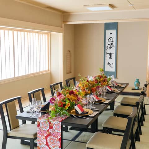 会食スタイルで⇒63万6000円!!【提携神社で挙式後の少人数プラン】