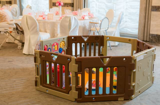 【ブライダル公式】新横浜グレイスホテルの結婚式場Roseun Charme (ロゼアン シャルム)