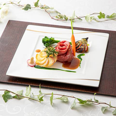 【ブライダル公式】新横浜グレイスホテルの結婚式場Roseun Charme (ロゼアン シャルム)