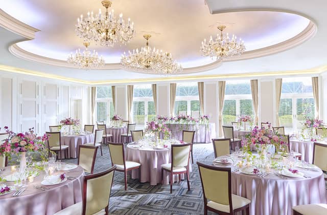 【ブライダル公式】新横浜グレイスホテルの結婚式場Roseun Charme (ロゼアン シャルム)