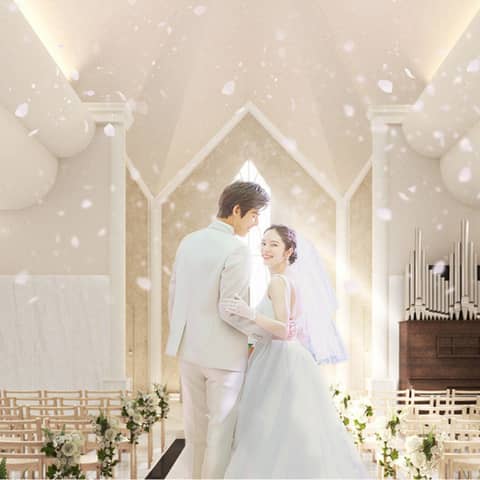 【ブライダル公式】新横浜グレイスホテルの結婚式場Roseun Charme (ロゼアン シャルム)