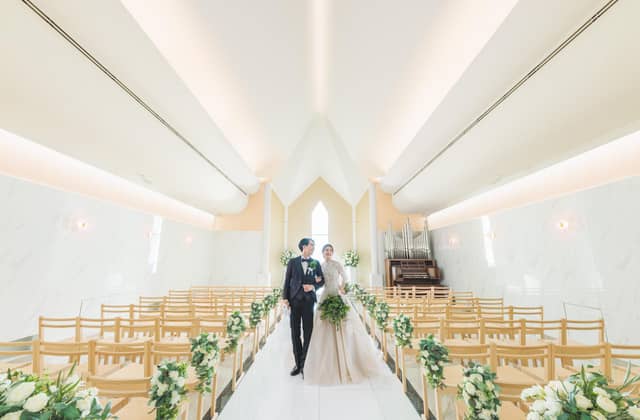 【ブライダル公式】新横浜グレイスホテルの結婚式場Roseun Charme (ロゼアン シャルム)