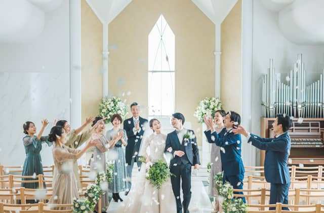 【ブライダル公式】新横浜グレイスホテルの結婚式場Roseun Charme (ロゼアン シャルム)