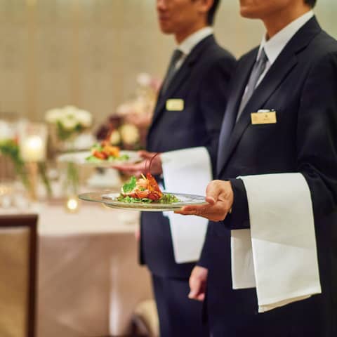 50~80名様【最大100万円OFF】26年6月迄◇50名199万円