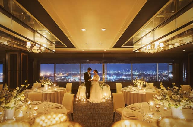 【公式】ホテルプラザ神戸 結婚式|空と海のガーデンウェディング