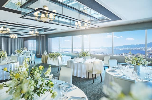 【公式】ホテルプラザ神戸 結婚式|空と海のガーデンウェディング