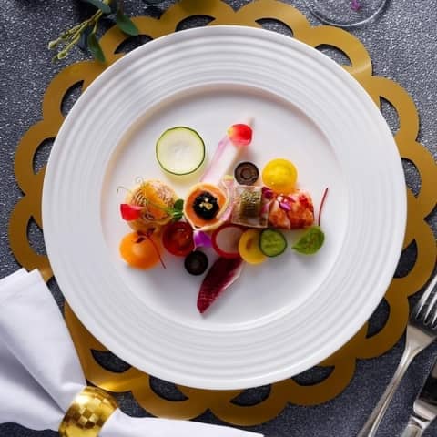 【公式】ホテルプラザ神戸 結婚式|空と海のガーデンウェディング