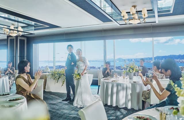 【公式】ホテルプラザ神戸 結婚式|空と海のガーデンウェディング