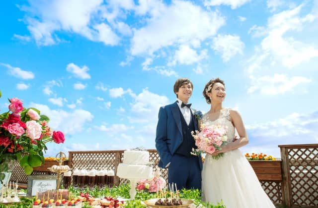 【公式】ホテルプラザ神戸 結婚式|空と海のガーデンウェディング