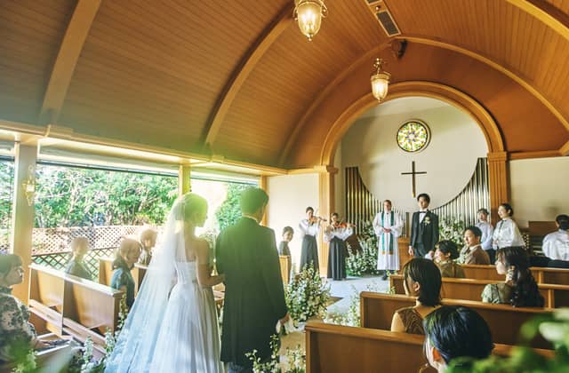 【公式】ホテルプラザ神戸 結婚式|空と海のガーデンウェディング