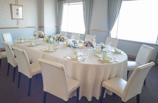 【公式】ホテルプラザ神戸 結婚式|空と海のガーデンウェディング