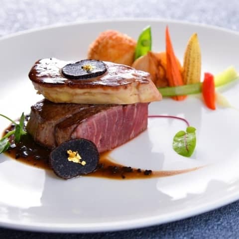 【公式】ホテルプラザ神戸 結婚式|空と海のガーデンウェディング