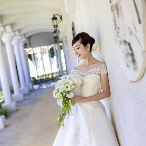 和歌山での結婚式・披露宴は【ラヴィーナ和歌山】で