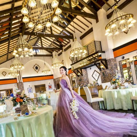 和歌山での結婚式・披露宴は【ラヴィーナ和歌山】で