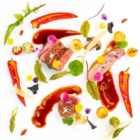 和歌山での結婚式・披露宴は【ラヴィーナ和歌山】で