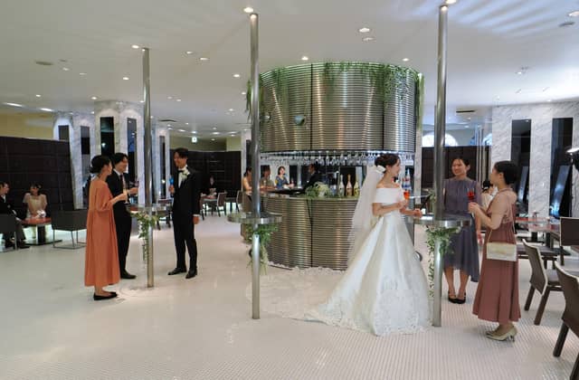 和歌山での結婚式・披露宴は【ラヴィーナ和歌山】で