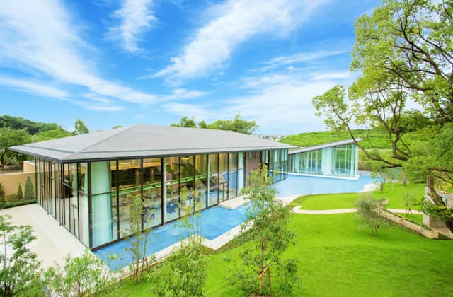 福岡市博多区の結婚式場・ウェディング|ララシャンス博多の森