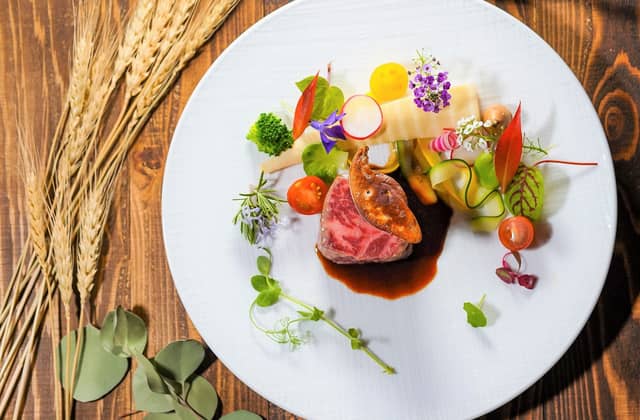 福岡市博多区の結婚式場・ウェディング|ララシャンス博多の森