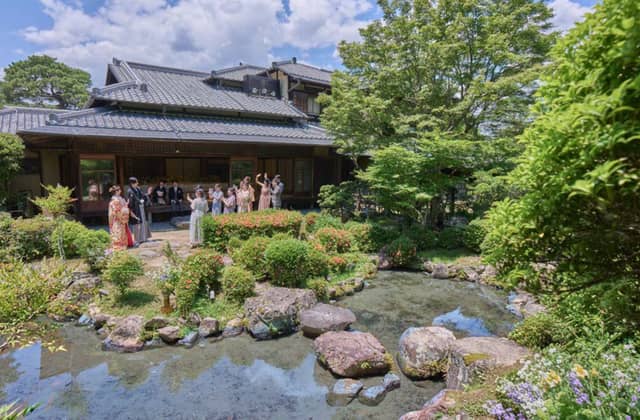 京都東山の結婚式場 【桜鶴苑(おうかくえん)】