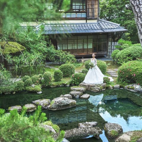 京都東山の結婚式場 【桜鶴苑(おうかくえん)】