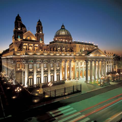 【公式】ロイヤルチェスター福岡|福岡・大野城の結婚式場・ウエディング