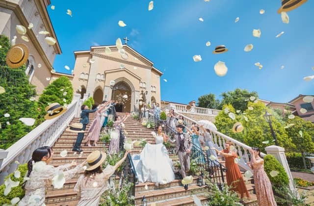 ピアザ ララ ルーチェ