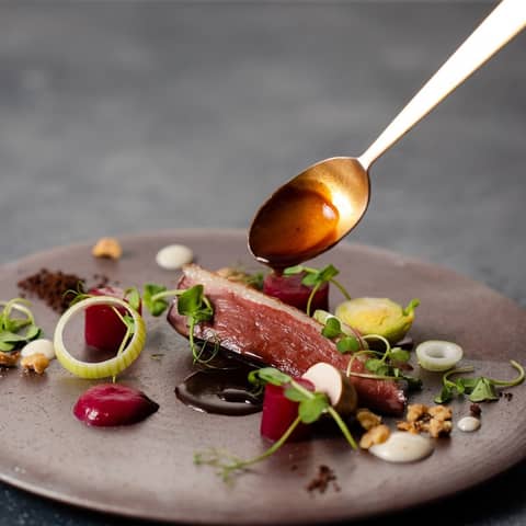 Osaka St.Bath Church(大阪セントバース教会)|大阪 -心斎橋- にある結婚式場