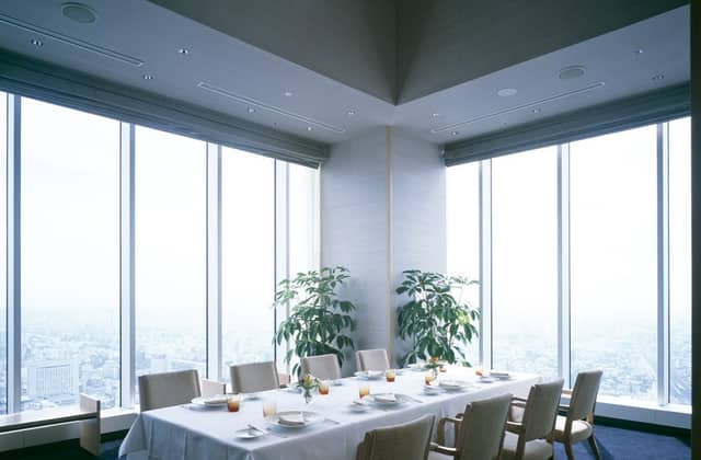 オーベルジュ・ド・リル ナゴヤ(ひらまつウェディング)【ウエディングサイト】