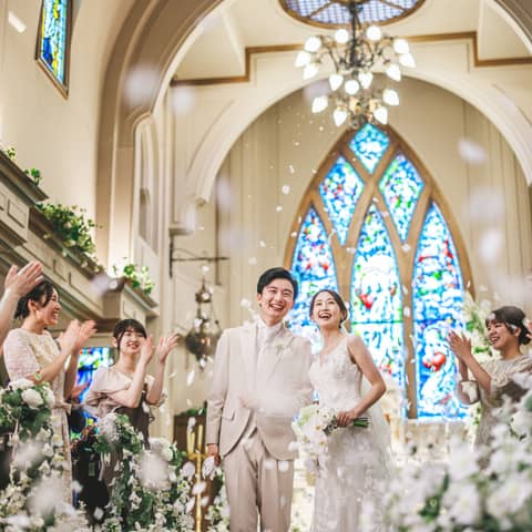 福山市のチャペル結婚式場 【南蔵王・聖ペトロ教会】