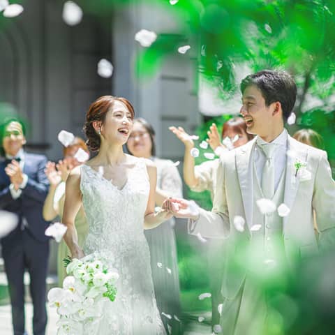 福山市のチャペル結婚式場 【南蔵王・聖ペトロ教会】