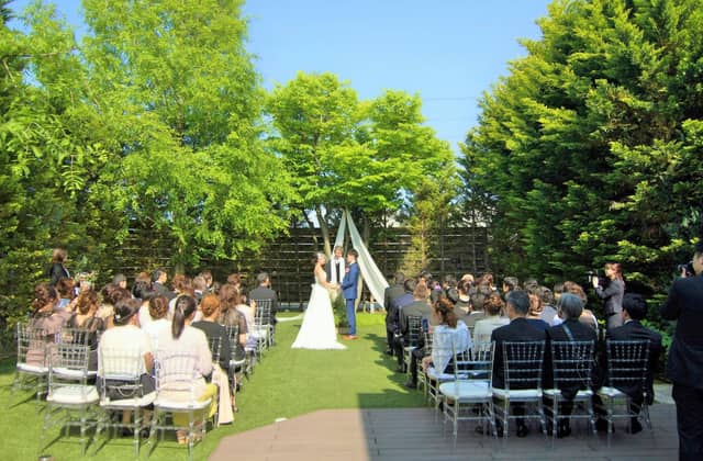 【公式】DESTINO BROOKLYN NEW YORK|金沢の貸切結婚式場