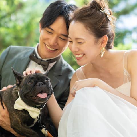 【運命のドレスを2着まとう】大聖堂×ガーデンフォト◆衣装各2点