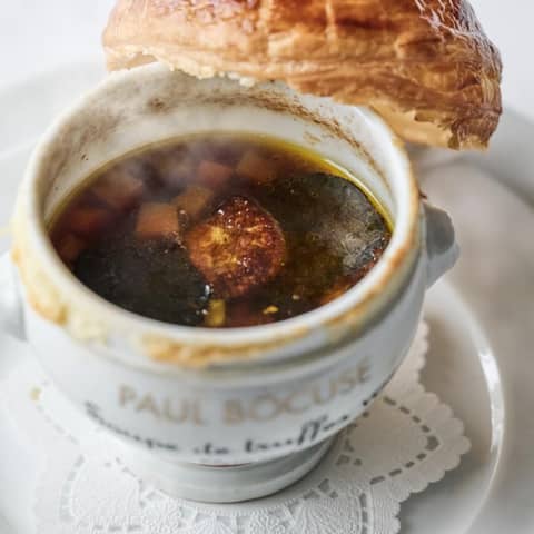 ジャルダン ポール・ボキューズ(しいのき迎賓館内)【ウエディングサイト】