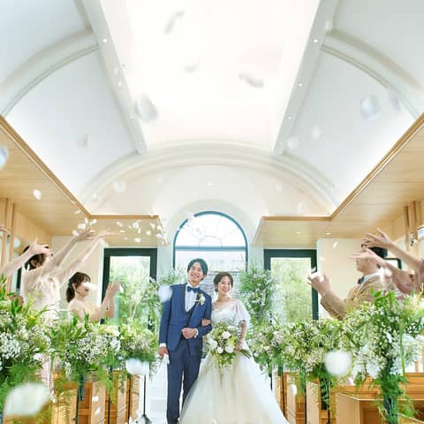 新山口駅前の結婚式場|ウェディングコート エミリア