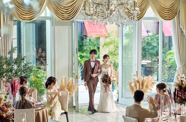 新山口駅前の結婚式場|ウェディングコート エミリア