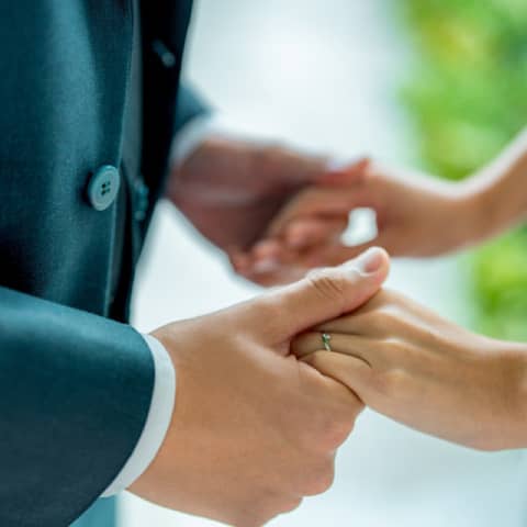 【家族挙式・食事会】予算重視×シンプルな結婚式ご検討の方へ