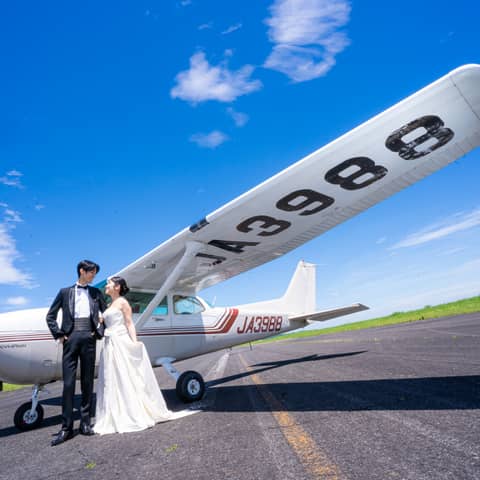 【空とセスナ】ロケーションフォトウェディング