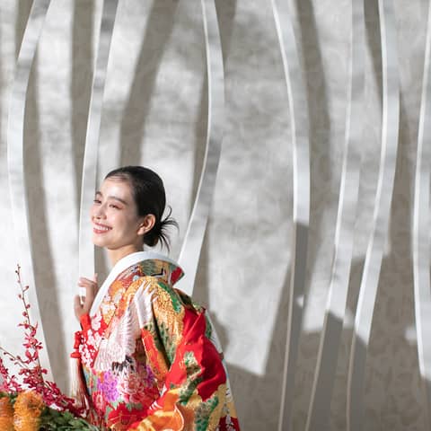 【和装×洋装で叶える結婚式&披露宴】50名様235万円