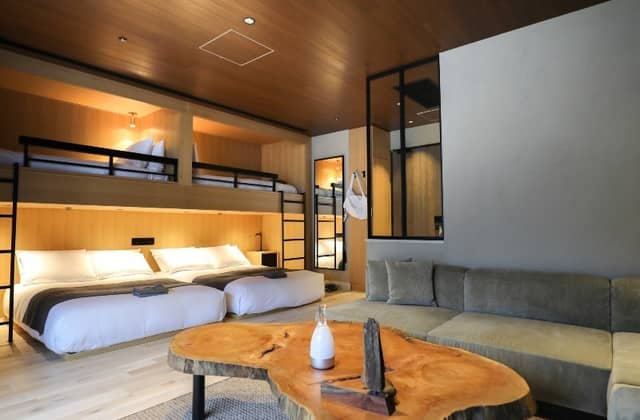 TRUNK(HOTEL) WEDDING