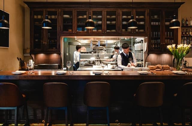 TRUNK(HOTEL) WEDDING