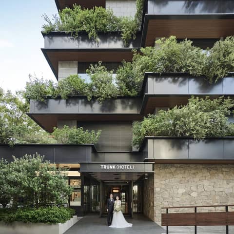 TRUNK(HOTEL) WEDDING