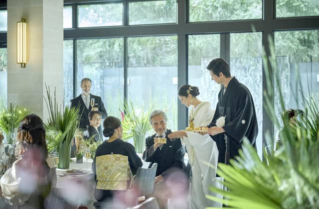 TRUNK(HOTEL) WEDDING