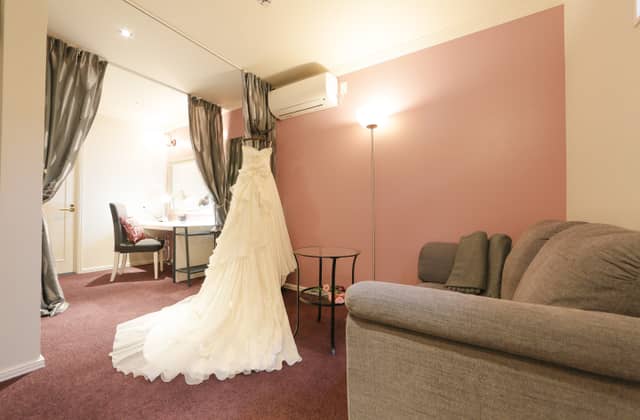 【公式】家族・親族だけで全館貸切|〈少人数専門〉横浜 山手十番館ウエディング ハウス&ガーデン