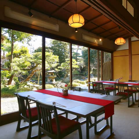 【フォトウエディング+文化財お食事会プラン】ご家族の絆深まるひとときを