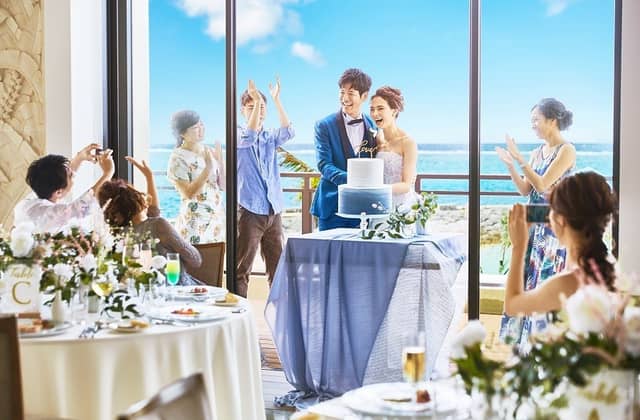 アートグレイス オーシャンフロントガーデンチャペル 沖縄|ベストブライダルリゾート