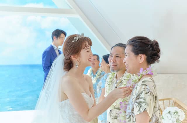 アートグレイス オーシャンフロントガーデンチャペル 沖縄|ベストブライダルリゾート