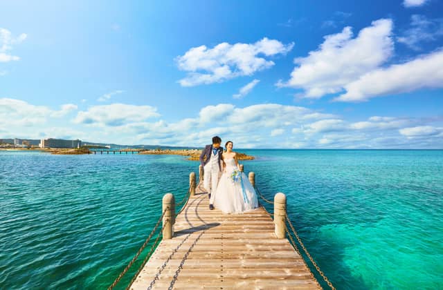アートグレイス オーシャンフロントガーデンチャペル 沖縄|ベストブライダルリゾート