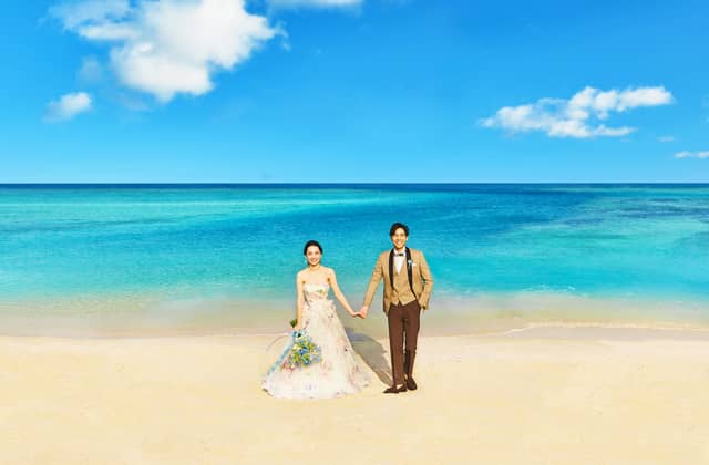 アートグレイス オーシャンフロントガーデンチャペル 沖縄|ベストブライダルリゾート