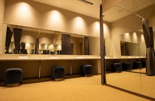 ノートルダム大阪ONE|海と空が彩る 大阪ベイサイドウエディング【公式】